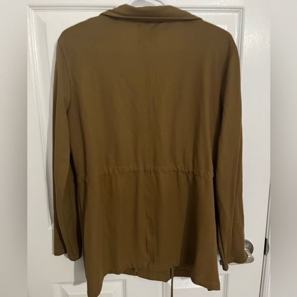 Brown Dynamite Large Light Blazer with fitted waist - Picture 3 of 3